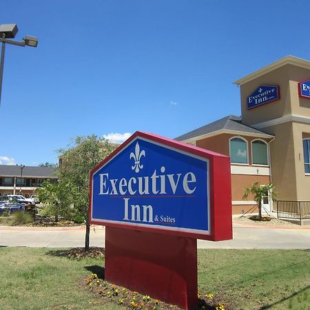 Executive Inn And Suites טיילר מראה חיצוני תמונה